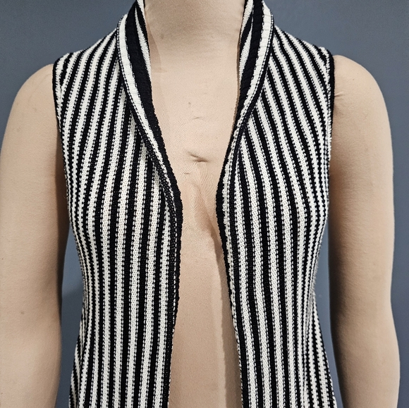 BCBG MAXAZRIA Women Sleeveless Black White Striped Open Duster Knit Cardigan M - Picture 3 of 8